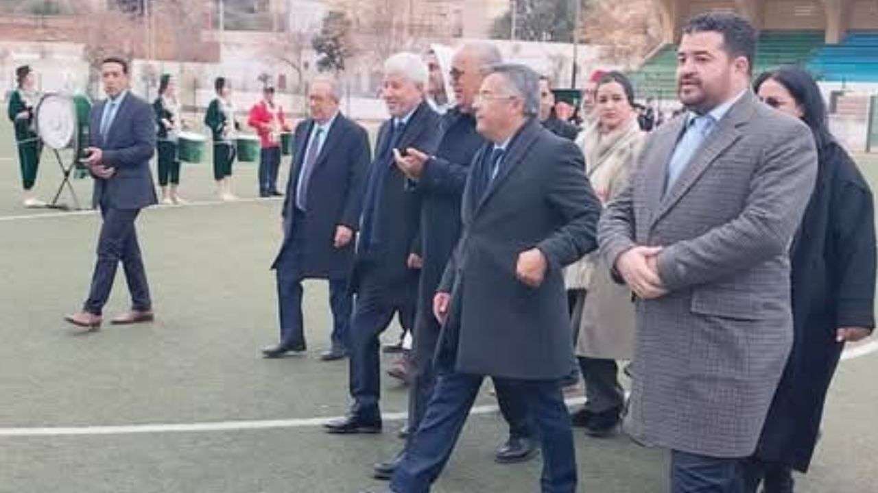 جريدة الاخبار 24 % - والي جهة فاس مكناس معاذ الجامعي يشرف على انطلاقة مشاريع تنموية باقليم صفرو