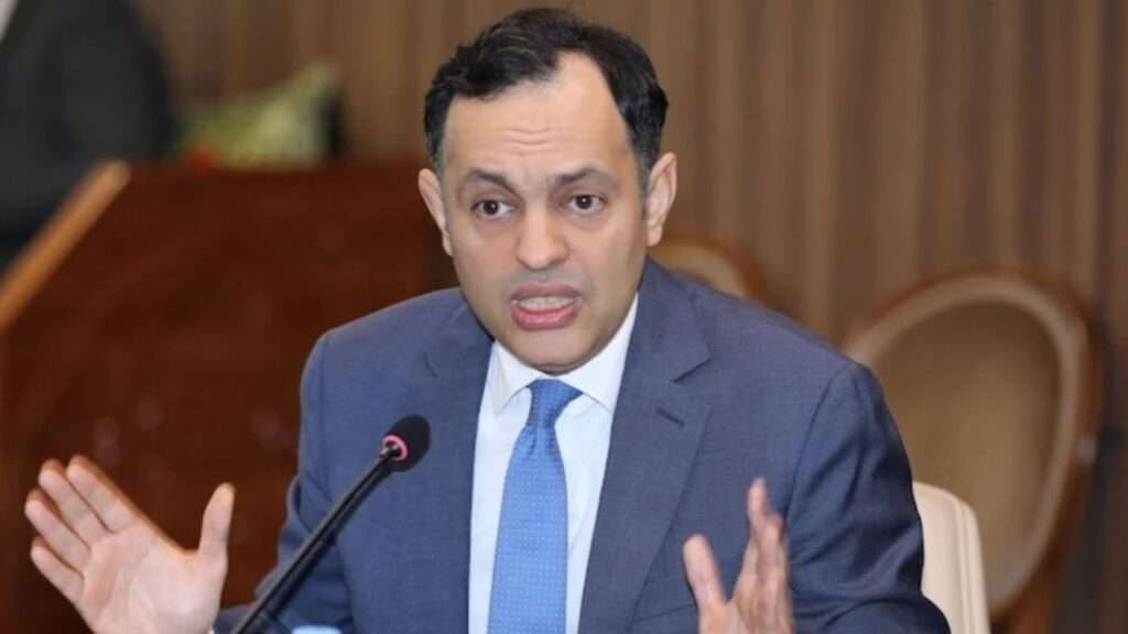 جريدة الاخبار 24 % - وزير التشغيل يقدم مشروع قانون التنظيمي وحق الإضراب بمجلس المستشارين