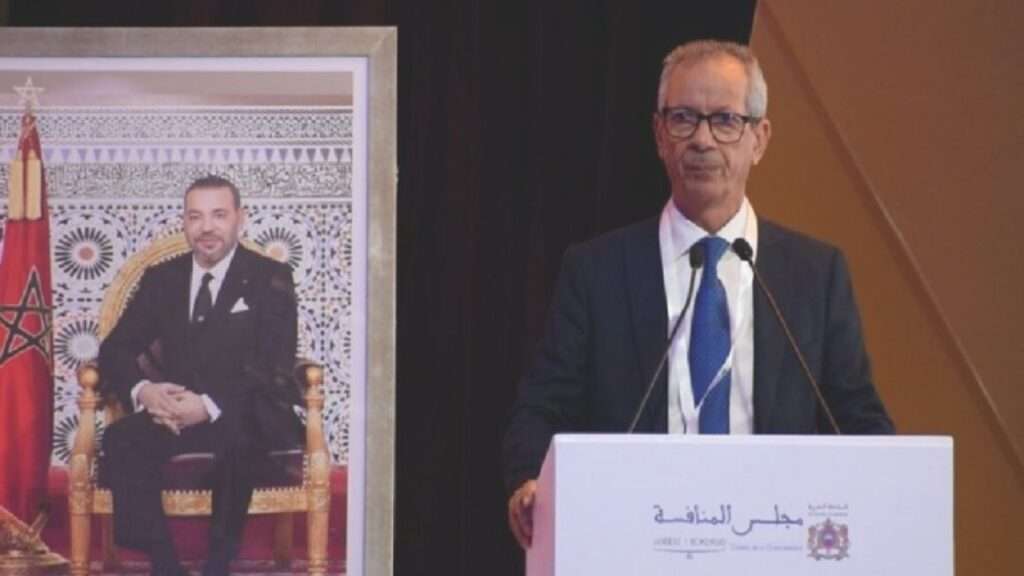 جريدة الاخبار 24 % - رحو يبرز أهمية الصحافة والشراكات الأكاديمية لترسيخ المنافسة الاقتصادية