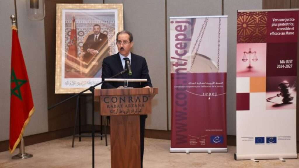 جريدة الاخبار 24 % - الداكي أبعاد قانونية وأخلاقية لمواجهة الاعتداءات الجنسية على الأطفال في العصر الرقمي