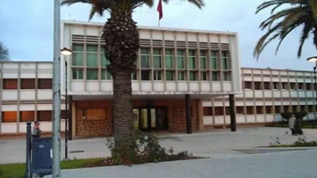 جريدة الاخبار 24 % - المجلس الجماعي لمدينة تازة يعقد دورة استثنائية للدراسة والمصادقة