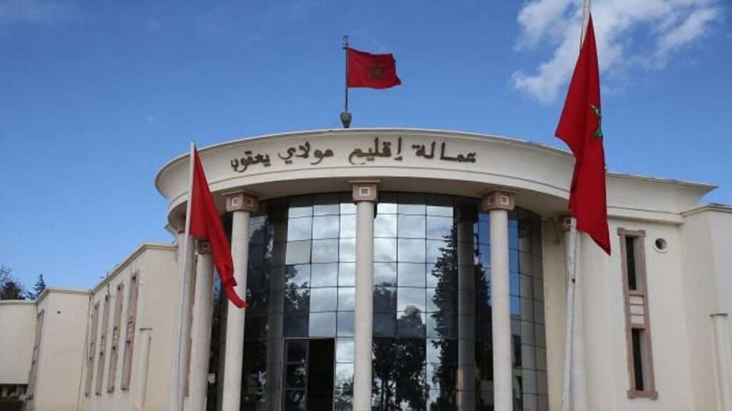 جريدة الاخبار 24 % - عمالة مولاي يعقوب توقف رئيس جماعة مكس وأربعة من نوابه