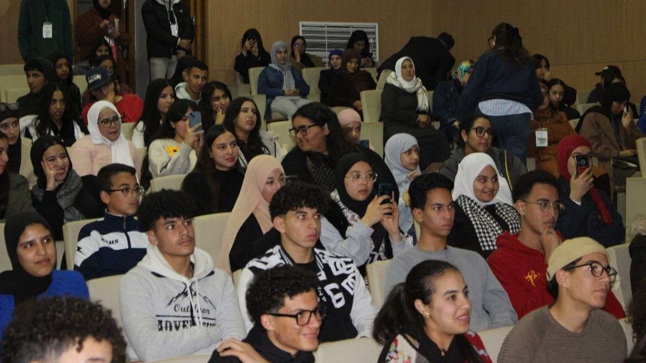 جريدة الاخبار 24 % - منظمة الربيع وشركائها ينظمون لقاءا تحفيزيا لدعم الشباب قبل الامتحانات بخريبكة