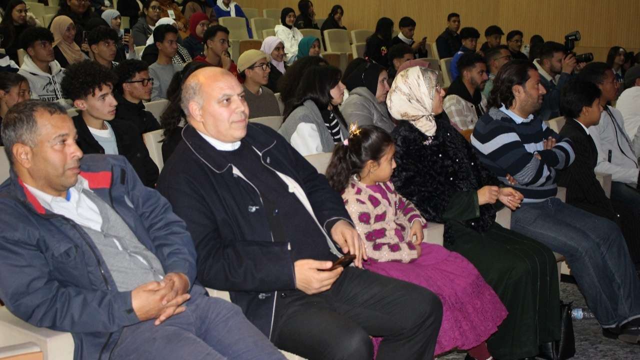 جريدة الاخبار 24 % - منظمة الربيع وشركائها ينظمون لقاءا تحفيزيا لدعم الشباب قبل الامتحانات بخريبكة