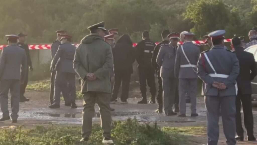 جريدة الاخبار 24 % - العثور على جثة الطفلة جيداء جريمة بشعة هزت ساكنة سيدي الطيبي إقليم القنيطرة