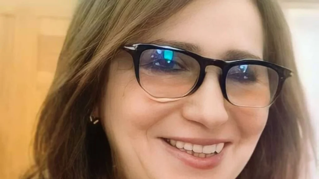 جريدة الاخبار 24 % - تهاني مشرقة بعيد ميلاد سعيد يضيئ مسيرة رائدة في الإبداع والاحترافية