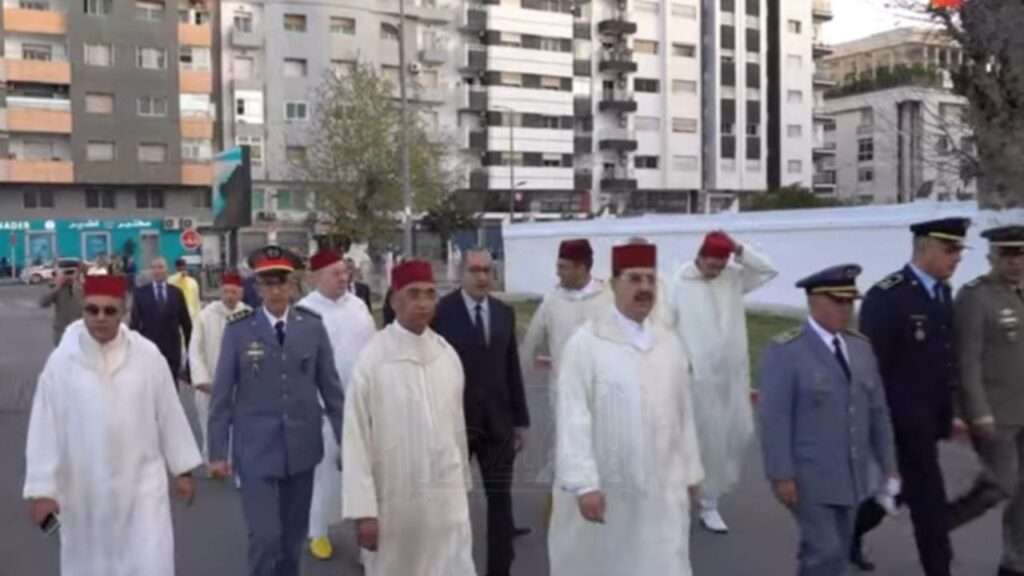 جريدة الاخبار 24 % - عامل إقليم القنيطرة يؤدي صلاة عيد الفطر في أجواء مليئة بالخشوع والروحانية