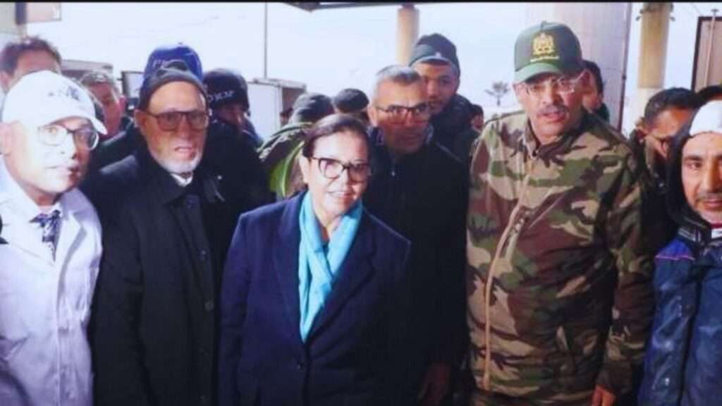 جريدة الاخبار 24 % - عرض قياسي للأسماك مع بداية رمضان بسوق الجملة الهراويين