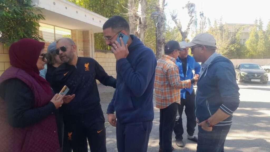 جريدة الاخبار 24 % - عيد الفطر يضيء مدينة القنيطرة بجهود مكثفة لتجميل الفضاءات العامة