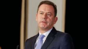 جريدة الاخبار 24 % - كيف يتعامل رئيس الحكومة البرتغالي مع الاتهامات المتعلقة بتضارب المصالح؟