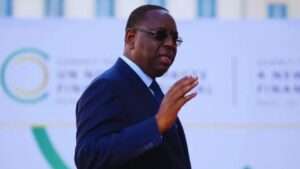 جريدة الاخبار 24 % - محكمة الحسابات السنغالية تكشف عن تقارير اختلاسات وتزوير أموال عامة