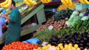 جريدة الاخبار 24 % - مطالب للحكومة تعزيز الرقابة على الأسعار لحماية القدرة الشرائية للمستهلك