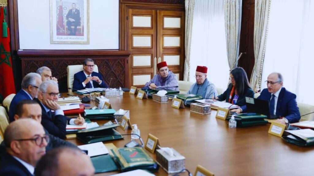 جريدة الاخبار 24 % - وزير التربية الوطنية يستعرض محاور النموذج البيداغوجي الجديد بجميع الأقاليم