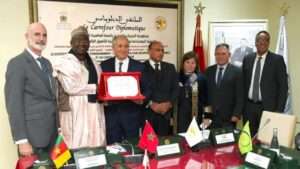 جريدة الاخبار 24 % - وزير التربية الوطنية يسلط الضوء على دور التعليم خلال ملتقى دبلوماسي بالرباط