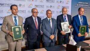 جريدة الاخبار 24 % - القرض الفلاحي يعقد شراكة مع شركة تربة لدعم التحول البيئي بالفلاحة المغربية