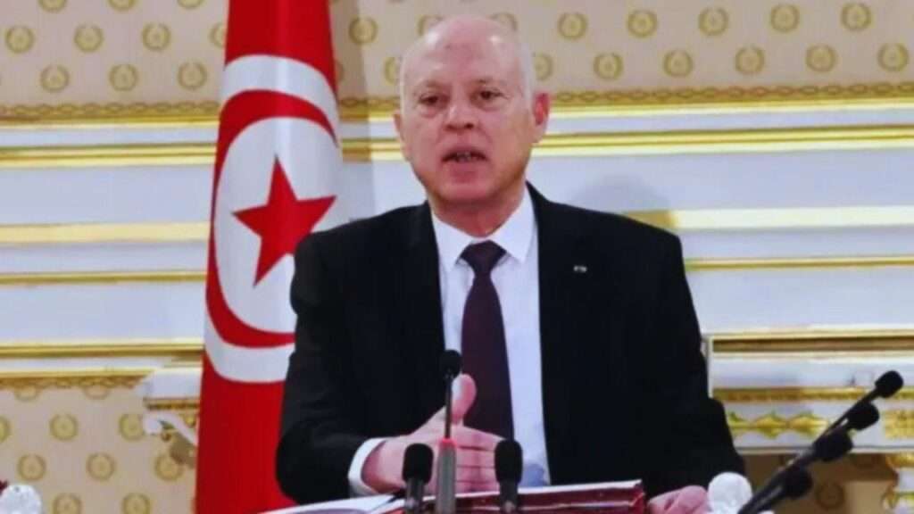 جريدة الاخبار 24 % - محاكمات صورية تهدد مسار الديمقراطية واستقرار تونس