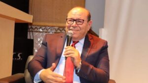 جريدة الاخبار 24 % - تازة تكرم عبد الله بوصوف لرؤيته المتجددة في الشأن الديني والثقافي