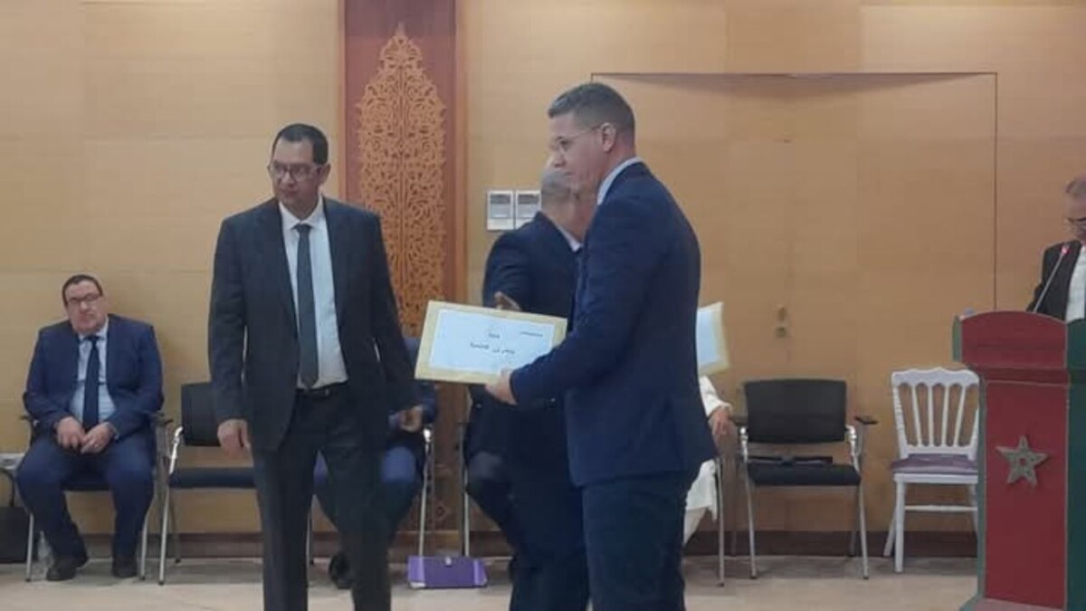 جريدة الاخبار 24 % - عامل إقليم القنيطرة يترأس حفل توديع الحجاج