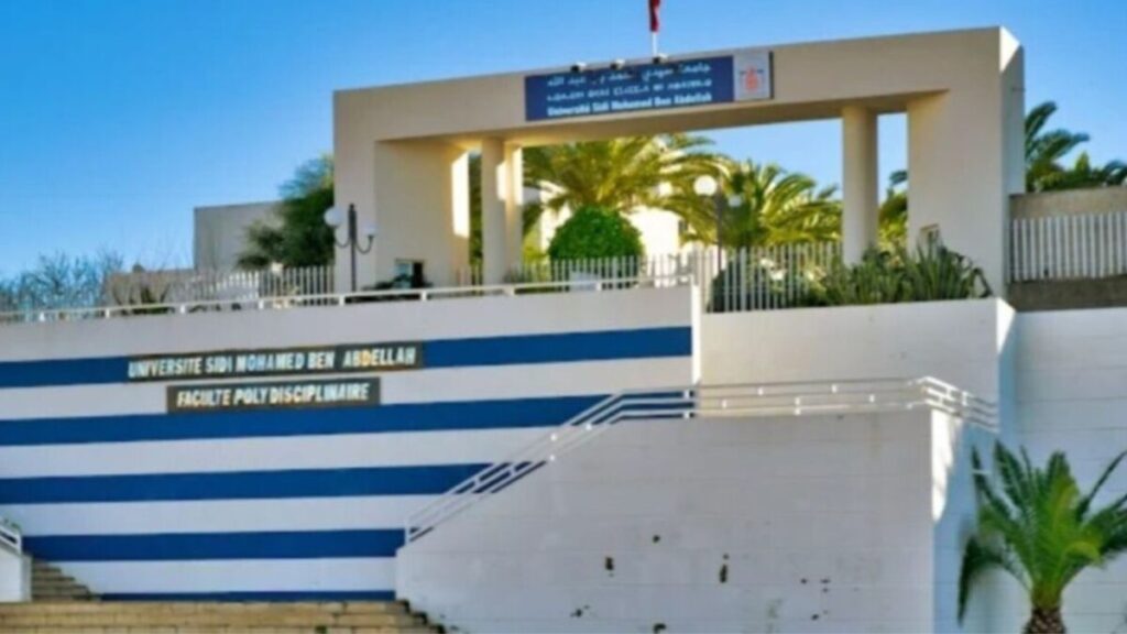 جريدة الاخبار 24 % - كلية تازة تحتضن ندوة أكاديمية حول تحديات ومناهج البحث في العلوم الاجتماعية