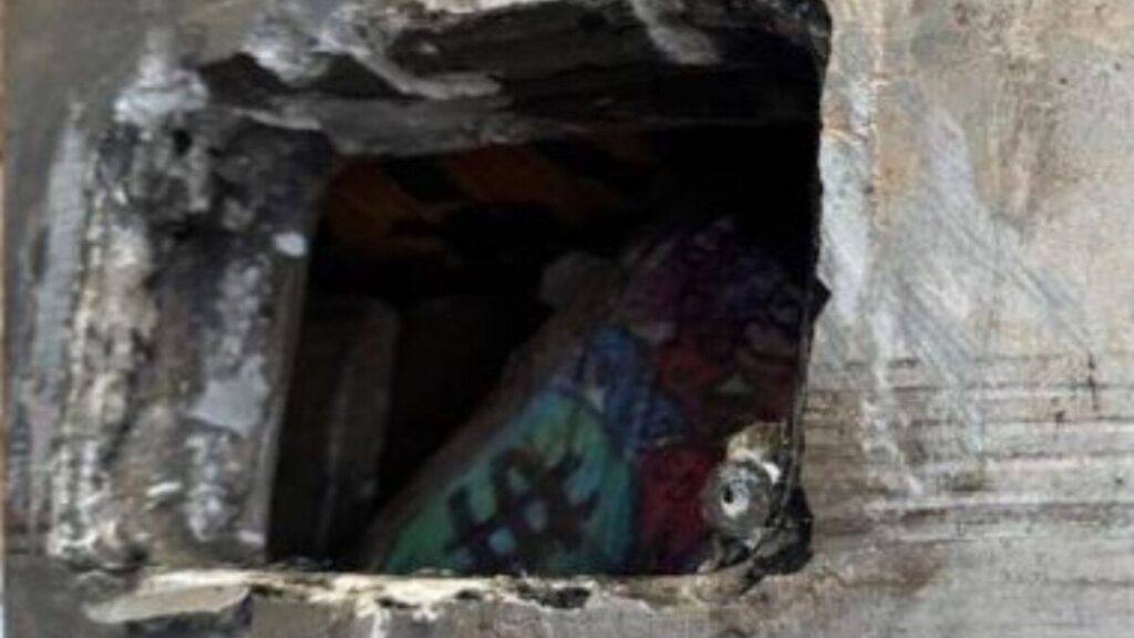 جريدة الاخبار 24 % - الأمن والجمارك يجهضان عملية تهريب الكوكايين بمعبر الكركرات