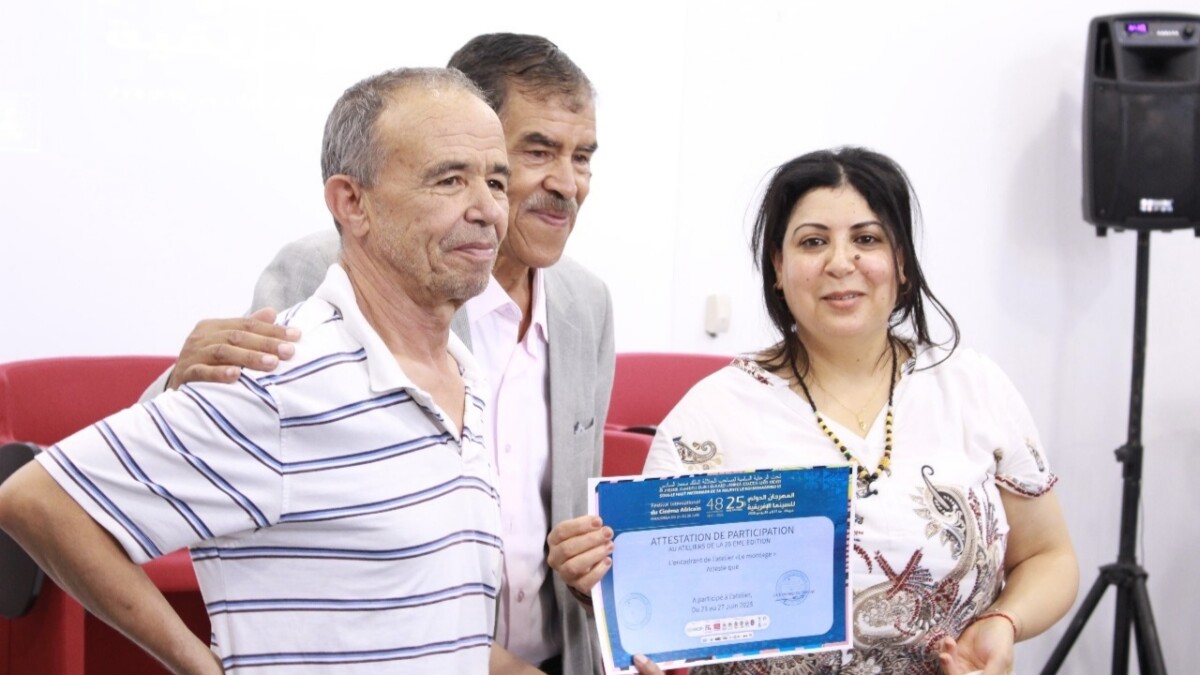 جريدة الاخبار 24 % - تكريم مؤطري ومشاركي ورشات المهرجان الدولي للسينما الإفريقية بخريبكة