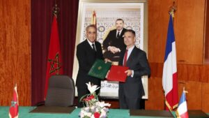 جريدة الاخبار 24 % - حموشي ونظيره الفرنسي يوقعان خارطة عمل مشترك للتعاون الأمني