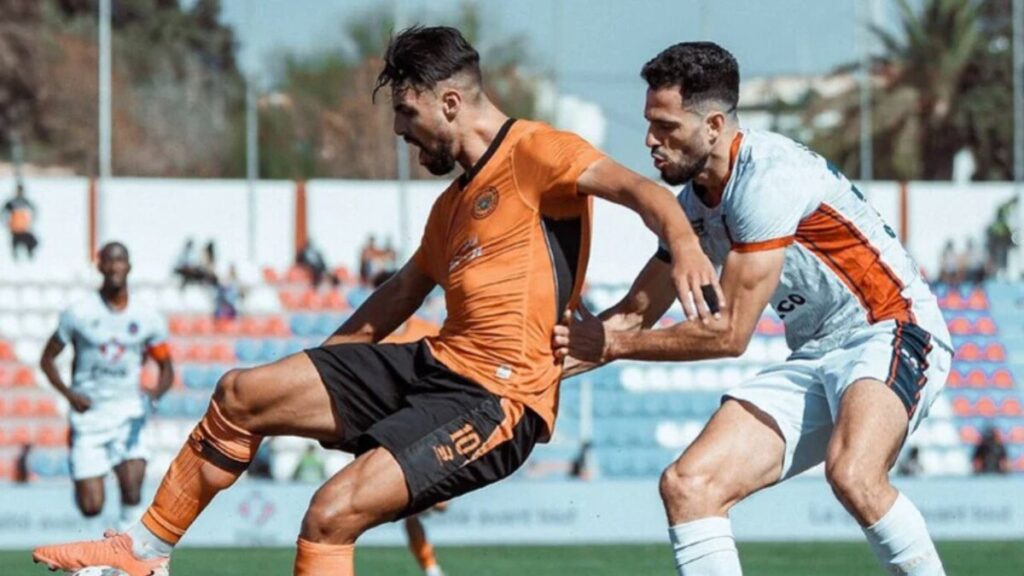 جريدة الاخبار 24 % - مباراة حاسمة لنهائي كأس العرش بين نهضة بركان وأولمبيك آسفي