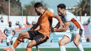 جريدة الاخبار 24 % - مباراة حاسمة لنهائي كأس العرش بين نهضة بركان وأولمبيك آسفي