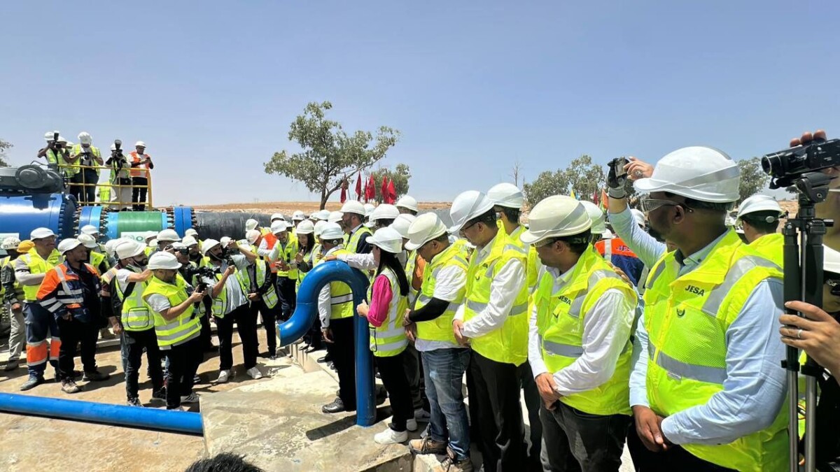جريدة الاخبار 24 % - المكتب الشريف للفوسفاط يطلق أطول أنبوب لنقل المياه بين مدينتي جرف الأصفر خريبكة