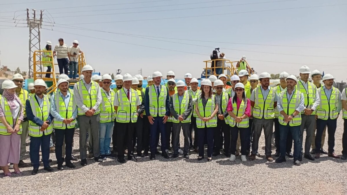 جريدة الاخبار 24 % - المكتب الشريف للفوسفاط يطلق أطول أنبوب لنقل المياه بين مدينتي جرف الأصفر خريبكة