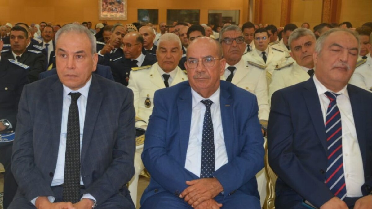 جريدة الاخبار 24 % - عامل إقليم القنيطرة يترأس مراسيم الإنصات لخطاب العرش