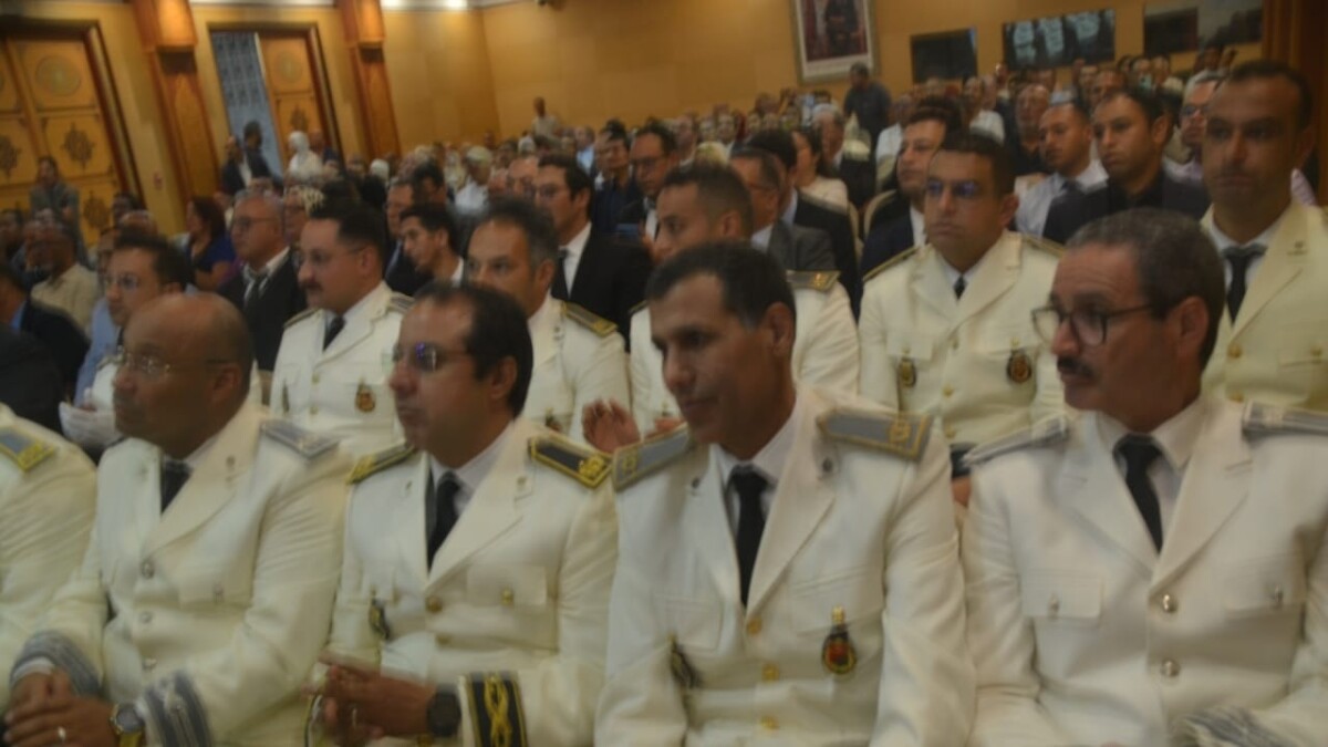 جريدة الاخبار 24 % - عامل إقليم القنيطرة يترأس مراسيم الإنصات لخطاب العرش