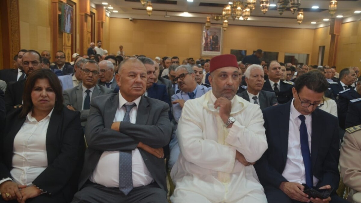 جريدة الاخبار 24 % - عامل إقليم القنيطرة يترأس مراسيم الإنصات لخطاب العرش