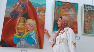 جريدة الاخبار 24 % - مرايا الزمن المغربي معرض تشكيلي يحتفي بالهوية والرموز البصرية