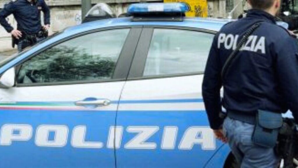 جريدة الاخبار 24 % - سلطات ميلانو تفكك شبكة تطرف تخطط لهجمات عنصرية تستهدف المهاجرين