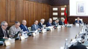 جريدة الاخبار 24 % - الحكومة تصادق على تعويضات الأساتذة عن الساعات الإضافية