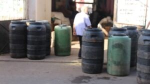 جريدة الاخبار 24 % - القنيطرة من الزيتون الفاسد إلى العدالة ردع لحماية المستهلك