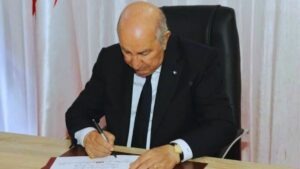 جريدة الاخبار 24 % - بين قانون التعبئة وفراغ السلطة هل تدار الجزائر من وراء الستار؟