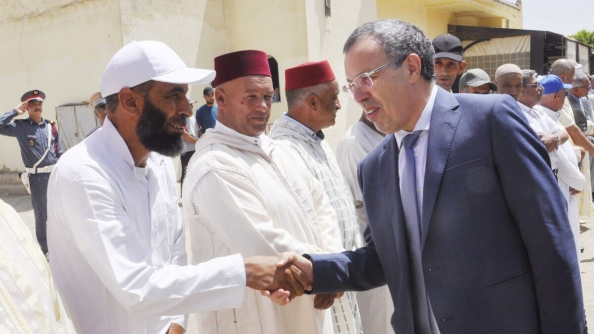 جريدة الاخبار 24 % - عامل إقليم سيدي قاسم يعطي انطلاقة مشروع تهيئة مركز سيدي الكامل