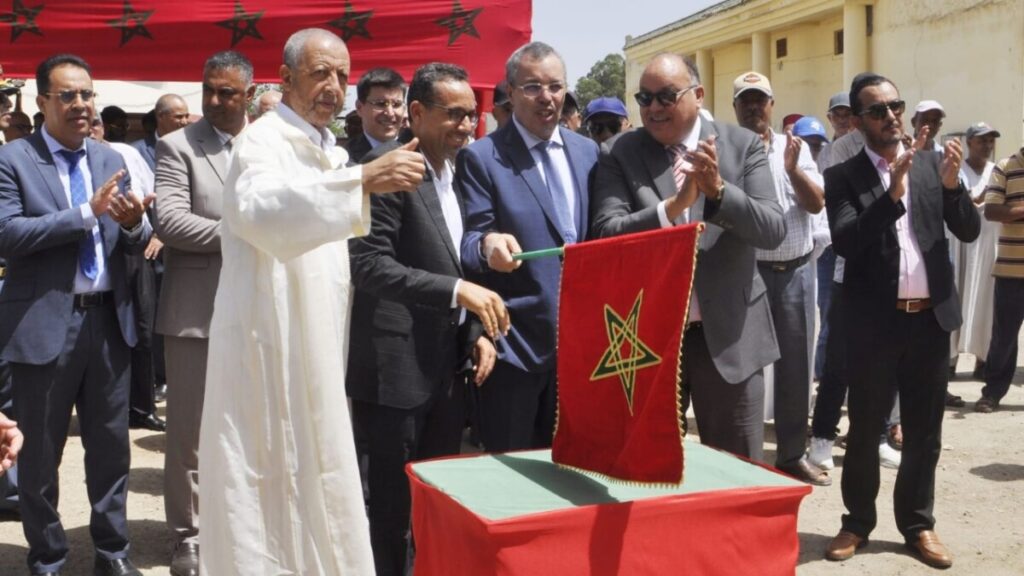 جريدة الاخبار 24 % - عامل إقليم سيدي قاسم يعطي انطلاقة مشروع تهيئة مركز سيدي الكامل