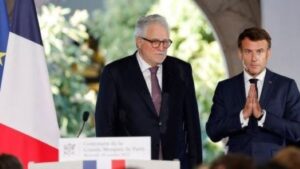 جريدة الاخبار 24 % - عميد مسجد باريس الوجه الخفي للعلاقات الجزائرية الفرنسية