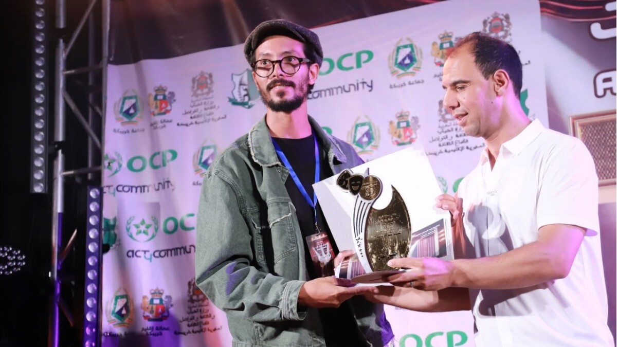 جريدة الاخبار 24 % - مسرحية عمانية تتصدر جوائز مهرجان الرواد الدولي للمسرح بخريبكة