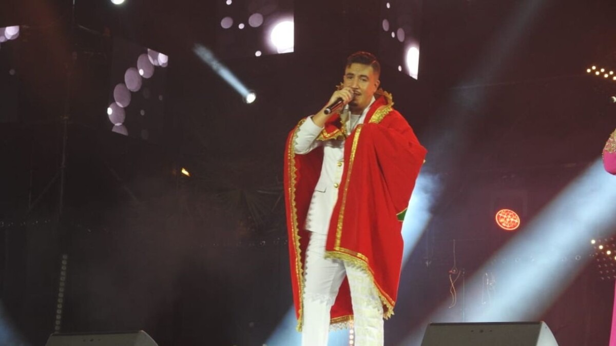 جريدة الاخبار 24 % - مهرجان القنيطرة يحول المدينة الى منصة فنية وحدث جماهيري عالمي