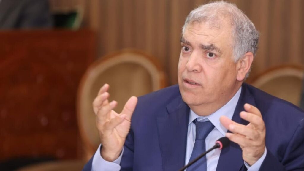 جريدة الاخبار 24 % - الداخلية تحرص على استغلال المال العام سياسيا