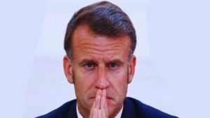 جريدة الاخبار 24 % - فرنسا تدخل منعطف سياسي جديد بعد حجب الثقة عن حكومة بايرو