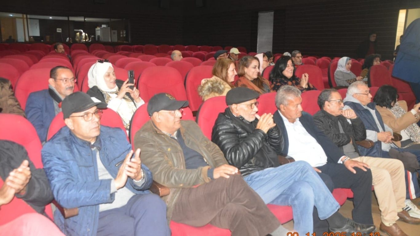 شبكة المقاهي الثقافية بالمغرب تحيي حفلا فنيا بالشعر والموسيقى بالقنيطرة - 2026 جريدة الاخبار 24 % - شبكة المقاهي الثقافية بالمغرب تحيي حفلا فنيا بالشعر والموسيقى بالقنيطرة