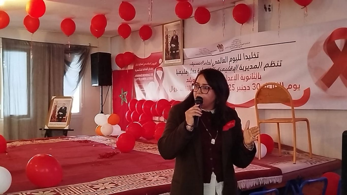 جريدة الاخبار 24 % - الثانوية الإعدادية خديجة بنت خويلد منارة للوعي الصحي والقيمي للمتعلم