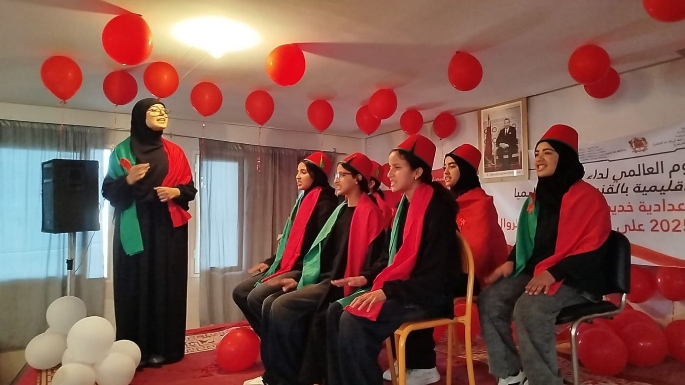 جريدة الاخبار 24 % - الثانوية الإعدادية خديجة بنت خويلد منارة للوعي الصحي والقيمي للمتعلم