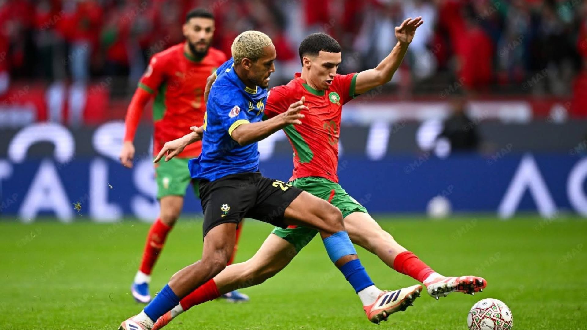جريدة الاخبار 24 % - المنتخب المغربي يتأهل إلى ربع نهائي كأس إفريقيا
