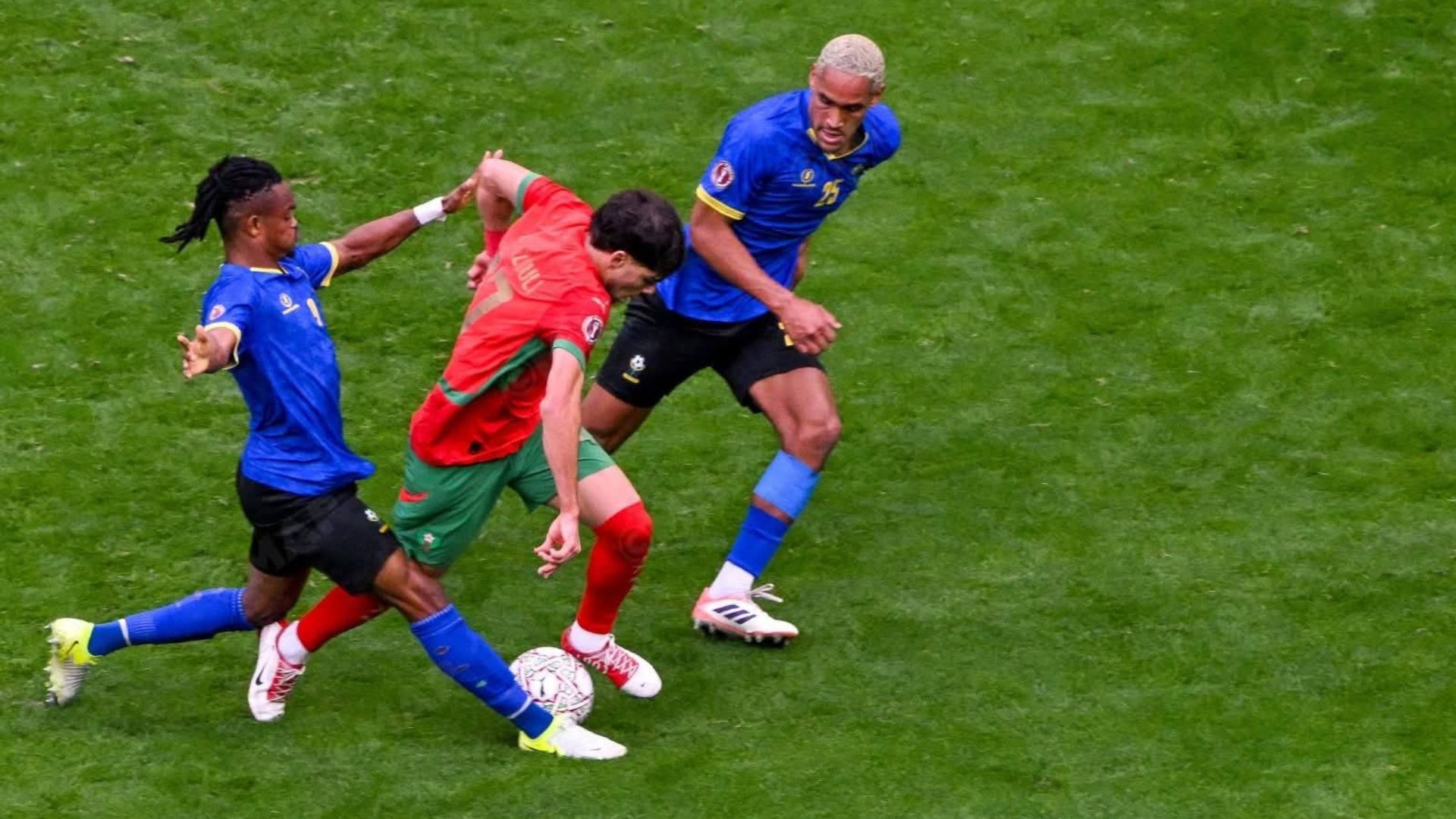 جريدة الاخبار 24 % - المنتخب المغربي يتأهل إلى ربع نهائي كأس إفريقيا